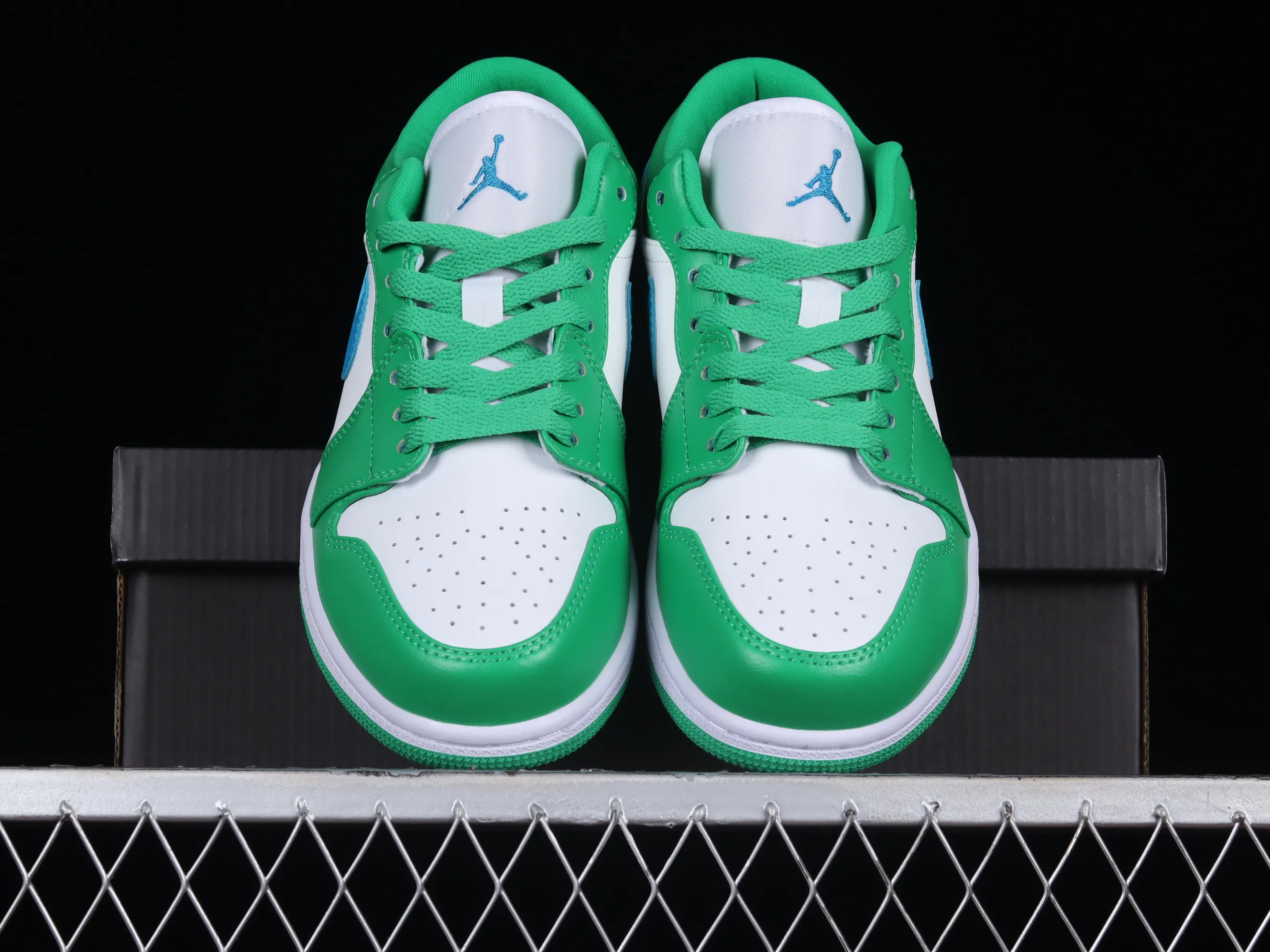 All categories Air Jordan Jordan series basketball shoes Air Jordan 1 Low Z version Air Jordan 1 Low "White Green" AJ1 Joe 1 white green low-top basketball shoes DC0774-304